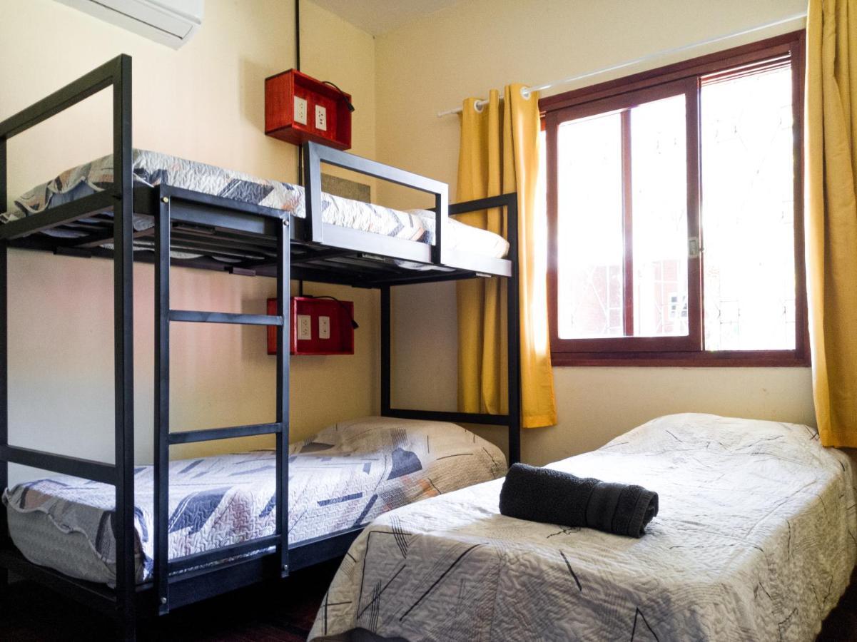 Steve'S House Bed & Breakfast ปูแอร์โตอีกวาซู ภายนอก รูปภาพ