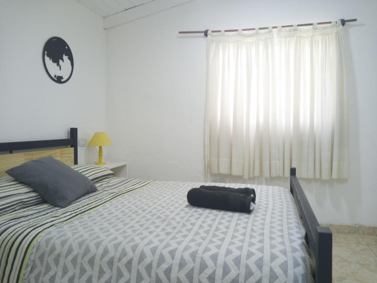 Steve'S House Bed & Breakfast ปูแอร์โตอีกวาซู ภายนอก รูปภาพ